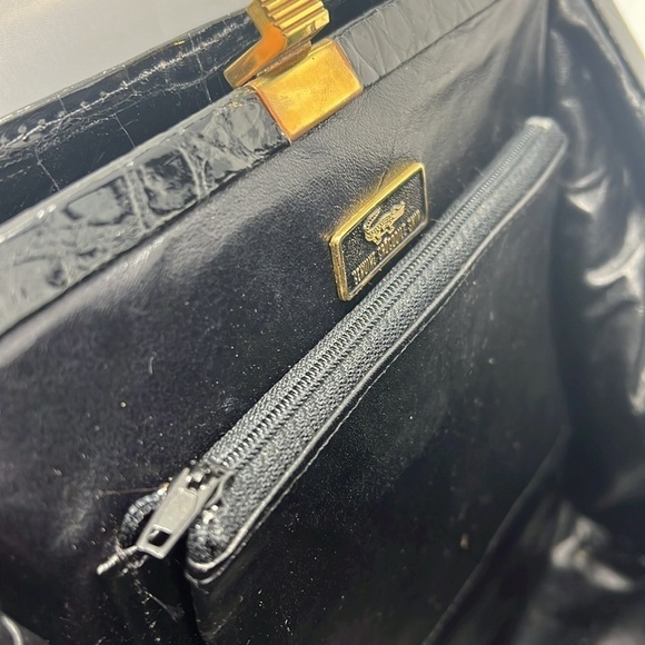 Large Structured Crocodile Shoulder Hand Bag - Picture 14 of 16